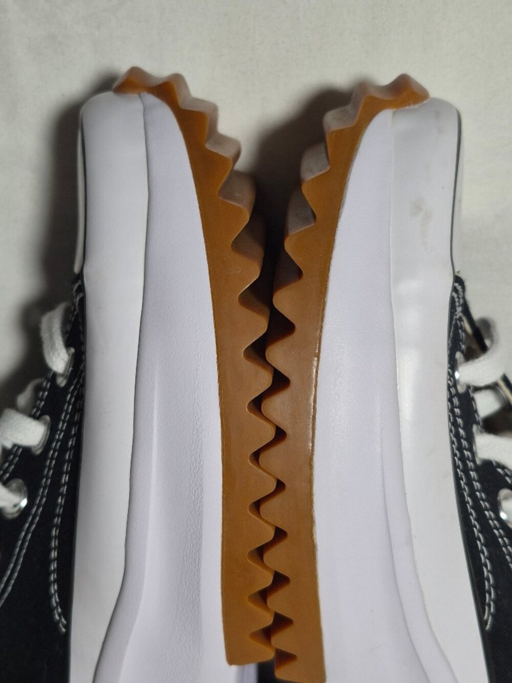 Converse Run Star Hike Black White High Sneakers Shoes 166800C Size M 10 W 11.5 - Picture 4 of 16